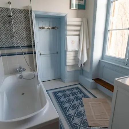 Ou D'hotes Au Chateau De Montclair *